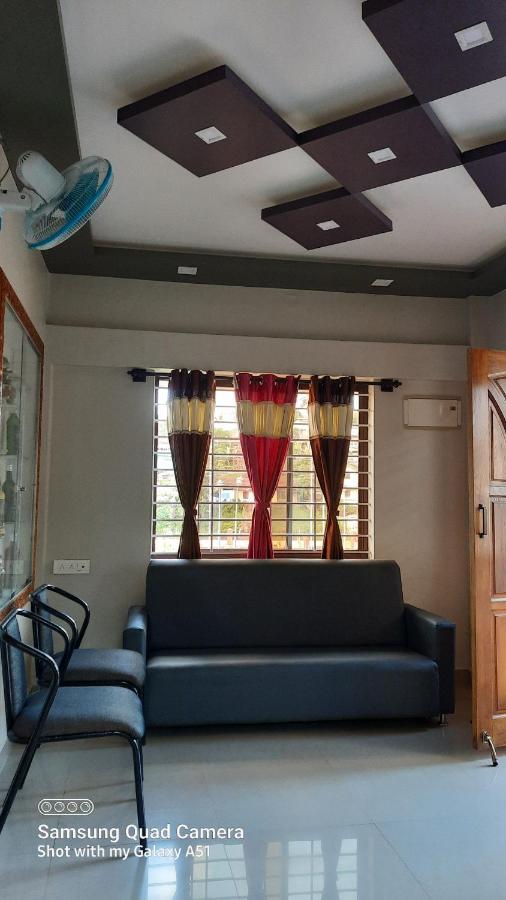 Varam Homestay Madikeri Luaran gambar
