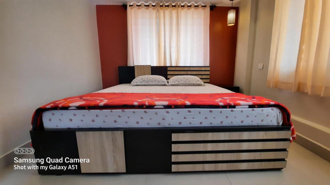 Varam Homestay Madikeri Luaran gambar