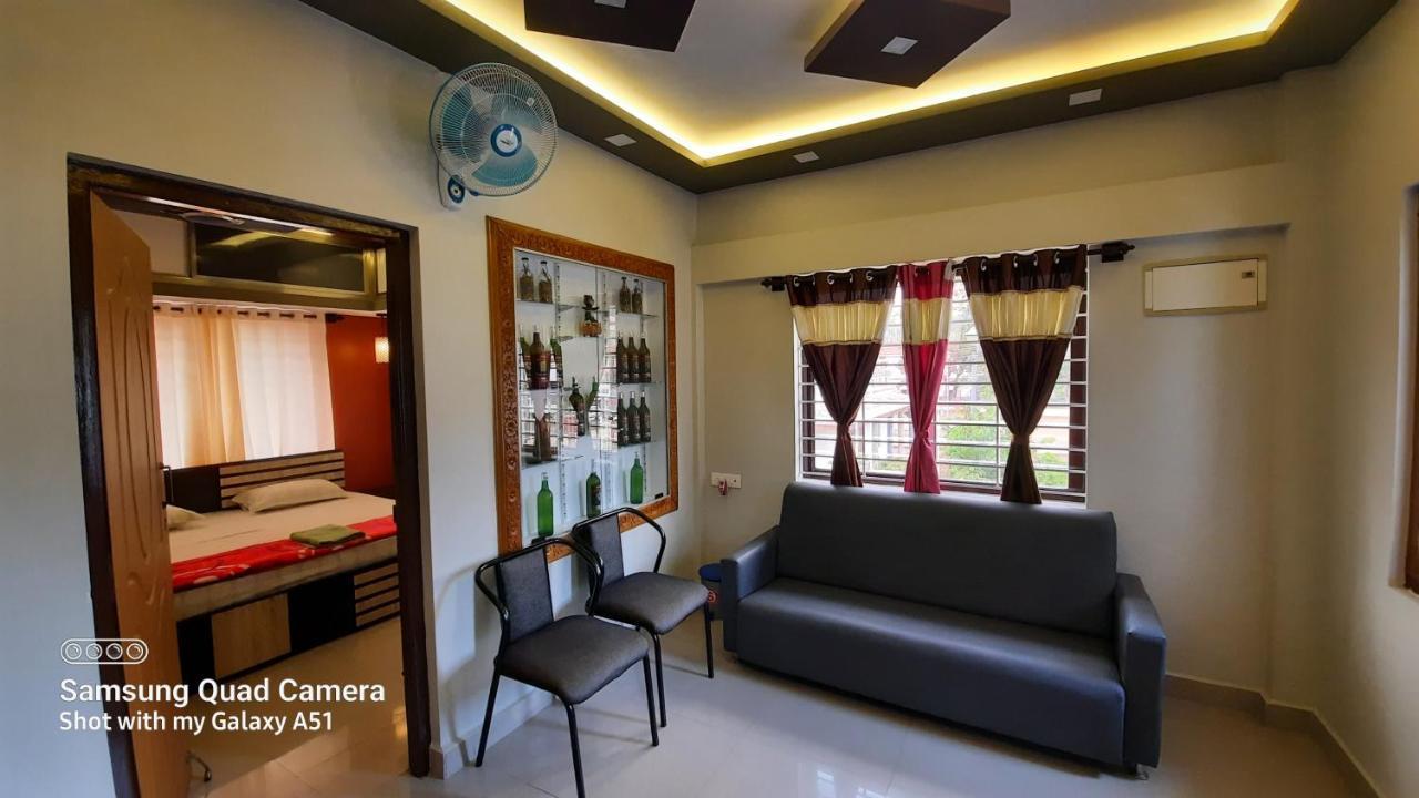 Varam Homestay Madikeri Luaran gambar