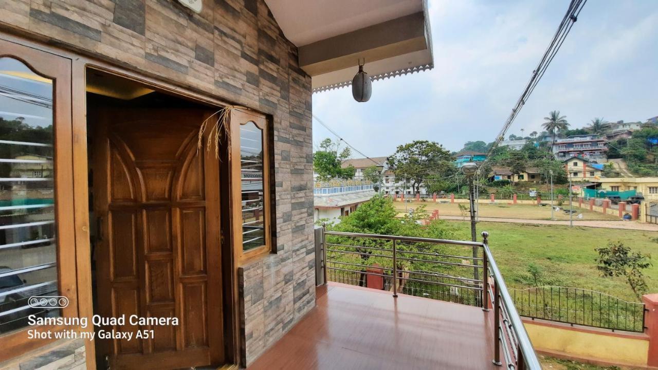 Varam Homestay Madikeri Luaran gambar
